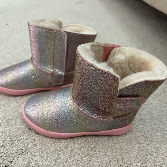 UGG Toddler Classic II Glitter Boot SIZE 7 - Picture 5 of 9